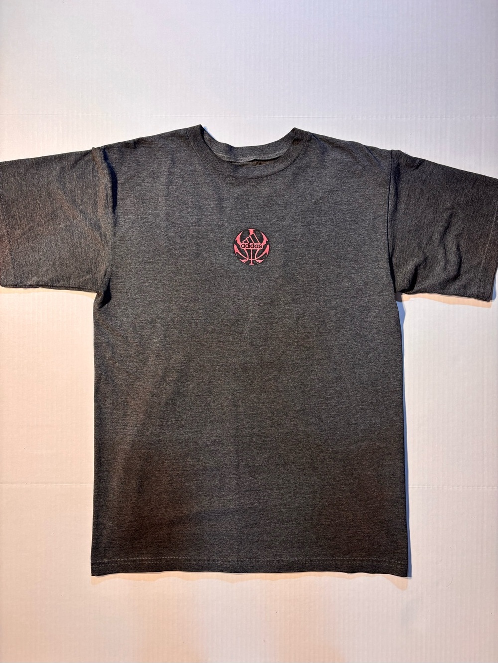 Vtg Adidas Basketball Trefoil Logo 90’s Y2K Gray Graphic Tshirt Sz Large USA